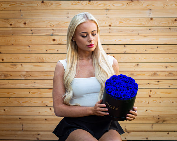 Blue Real Roses in Luxury Gift Box That Last 5 Years - RoseGift.co.uk